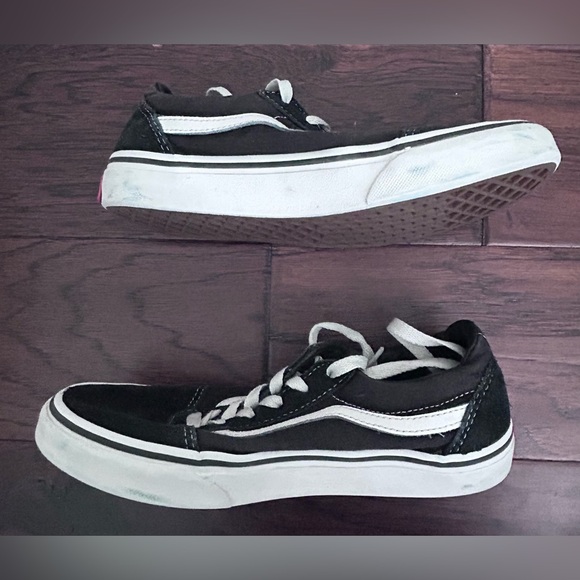Low top Vans size 4 - Picture 4 of 7